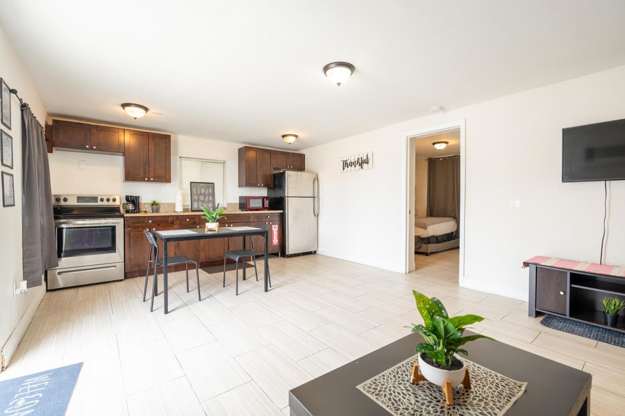 Cozy Private Apts In Hollywood By Hard Rock Casino! Экстерьер фото
